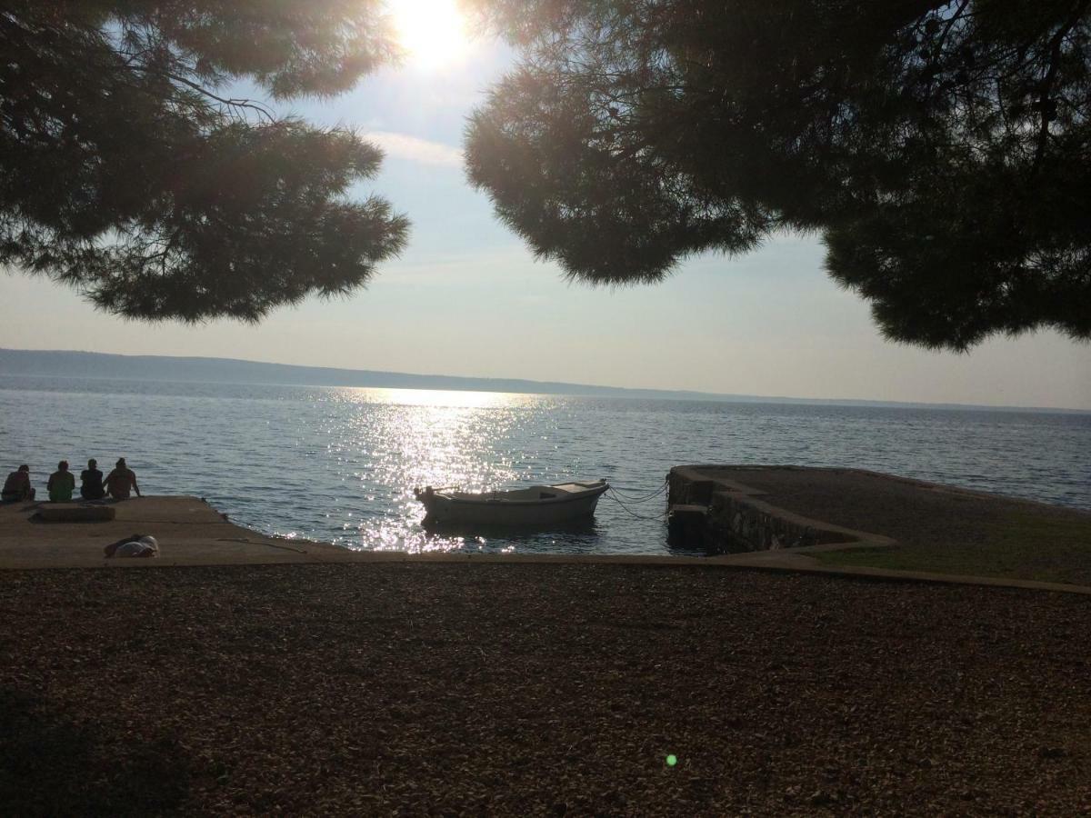 Apartments Villa Jusup Starigrad Paklenica Bagian luar foto