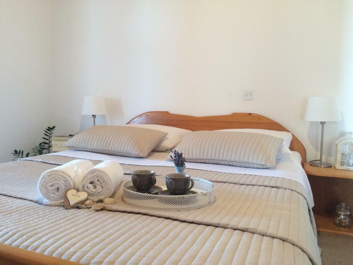 Apartments Villa Jusup Starigrad Paklenica Bagian luar foto